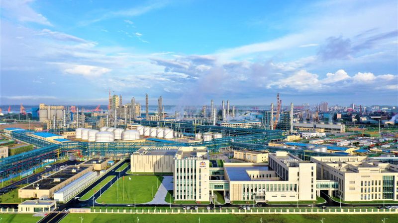 高分子材料复合管DN200规格解析：关键参数与选型逻辑**