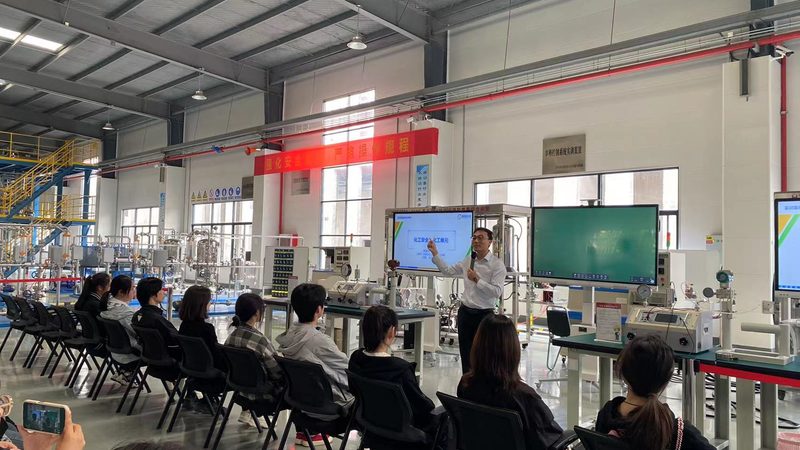 广东塑料原料厂家直销报价